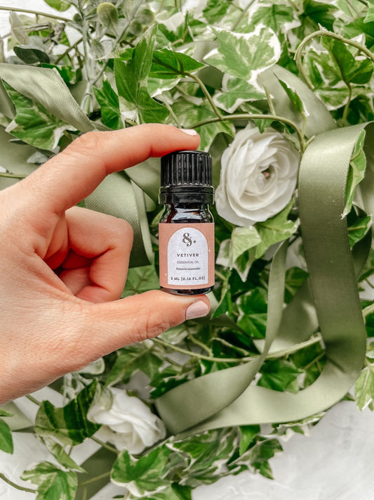 Vetiver (Brown) Essential Oil - Bulk