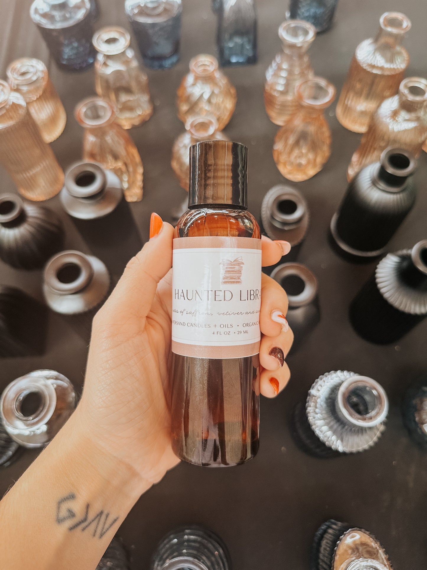 Haunted Library Reed Diffuser (4oz)