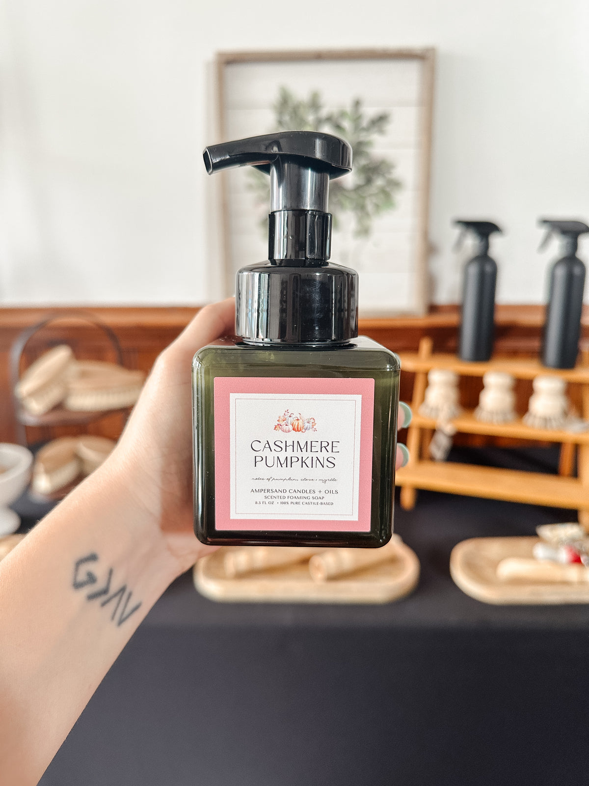 Cashmere Pumpkins Foaming Soap (8.5oz)
