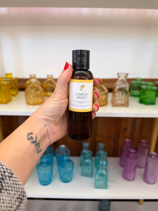 Lemony Sweet Reed Diffuser (4oz)